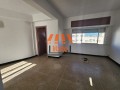 location-de-bureau-studio-4eme-etage-avec-terrasse-small-1