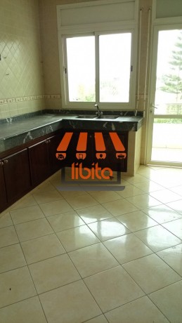 appartement-a-louer-a-harhoura-residence-fermee-avec-grand-jardin-prive-big-3