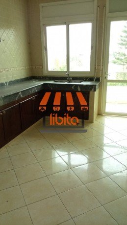 appartement-a-louer-a-harhoura-residence-fermee-avec-grand-jardin-prive-big-3