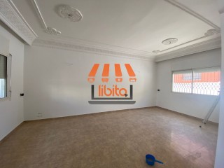 ???? À Louer : Triplex avec Jardin à Harhoura – 13 000DH/mois